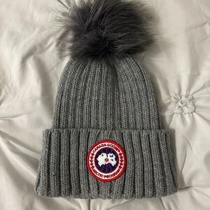 Canada Goose Grey Ribbed Knit Beanie with Faux-Fur Pom